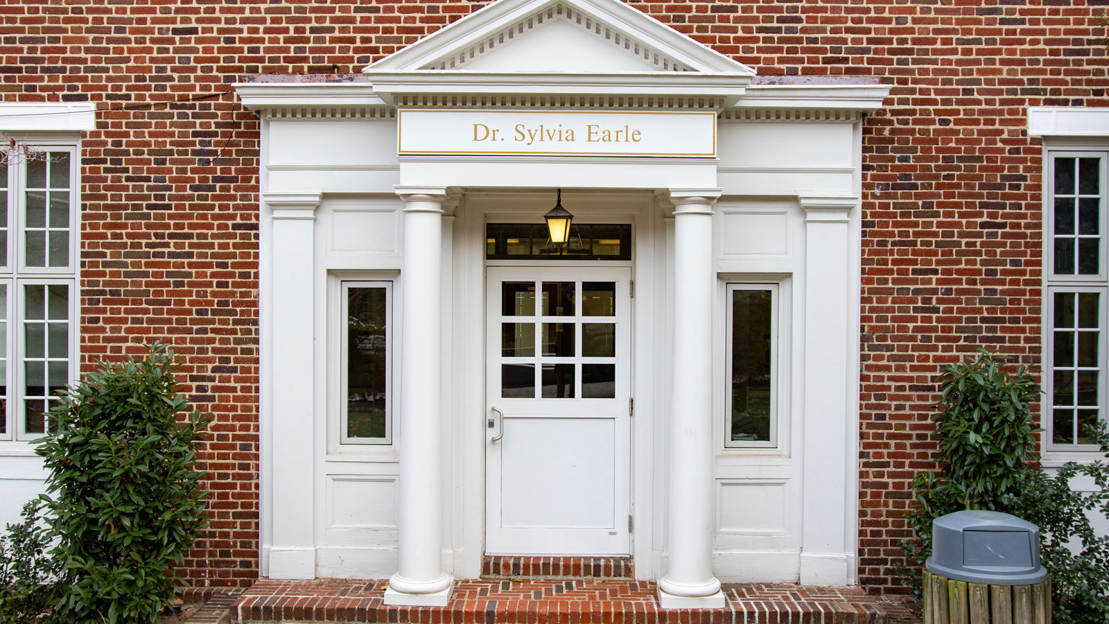 An academic building on the Hill Campus has been named in honor of Dr. Sylvia Earle, this year's Jolli Humanitarian Award recipient.